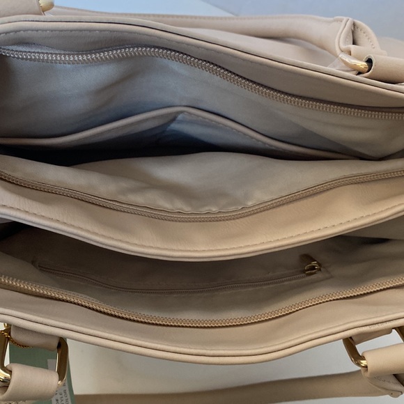 Ivy London Large Vegan Tan Handbag with Removable Strap NWT - Picture 11 of 16